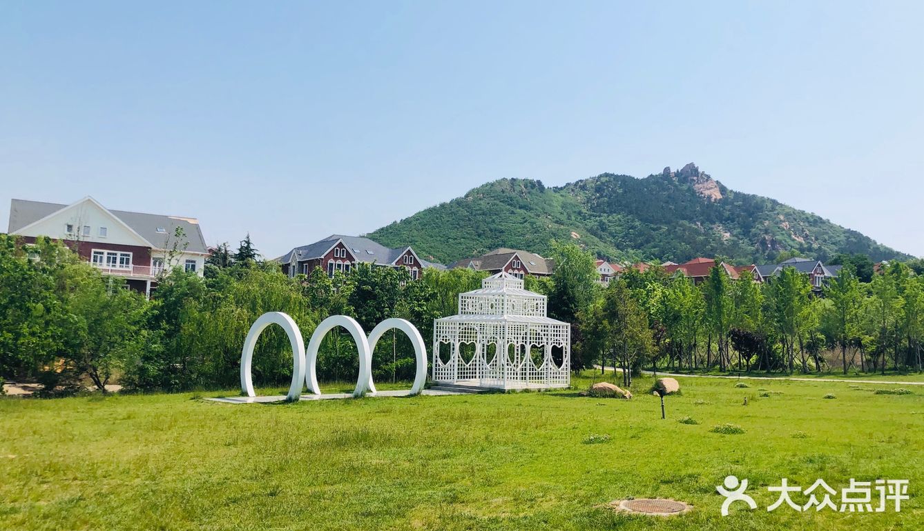 百福香园百福庵,庵内供奉娘娘洞