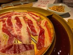 -猪啊牛呀羊啊铜盘烤肉(正大广场店)