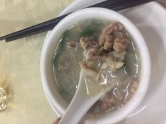 -标记美食新鲜猪杂(兴南大道店)