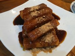 -炉小二铜锅牛蛙•川湘菜(三里屯店)