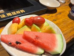 -老牌坊云南鱼豆花火锅(爱建店)
