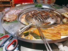 -哈哈碳都·牛肋条无限自助烤肉(台江万达店)