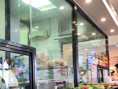 自助取餐区-华盛园卷子王农家菜水库鱼