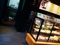 面包甜点陈列柜-星巴克臻选(重庆沙坪坝店)