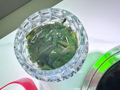 -洪氏嗨捞·广东猪肚鸡·椰子鸡火锅(西咸万象城店)