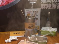 -牛小嫩串串火锅(老国贸总店)