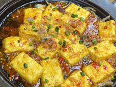 -云海肴·汽锅鸡·云南菜(天山百盛优客店)