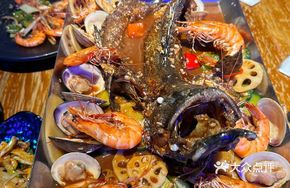 Pearl Catfish Seafood Grilled Fish