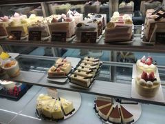 -焙丽拾光(麦凯乐直营店)