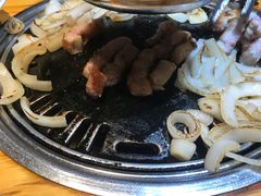 -唯成•韩国炭火烤肉 유성고기