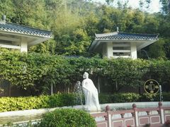 -江门古兜温泉小镇