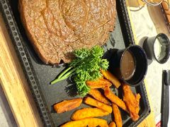 -必胜客(尹山湖歌林公园店)