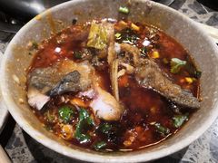 -肖肖酸萝卜鱼火锅(总店)