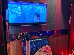 -唱吧麦颂KTV(松江五龙商业广场店)
