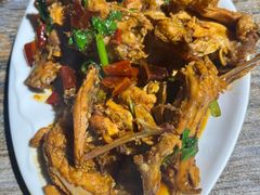 -嗨辣小聚·盘锦河蟹·海鲜烧烤龙虾(盘锦十年好店)