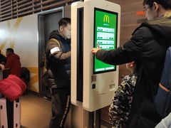 -麦当劳(杭州东站高铁店)