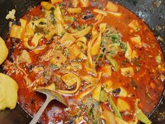 -那家东北铁锅炖鱼村(扶风十五年店)