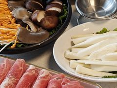 -煲王粤菜餐厅(中侨中心店)