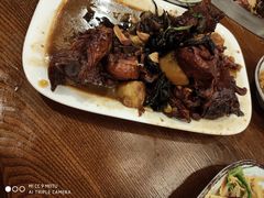 -万里闯关东铁锅炖菜馆(高新旗舰店)
