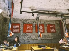 大堂-么肆烤肉·中式自助·烤肉大排档(街道口季佳PAI店)