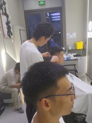 -尤司男士国潮理发馆