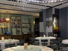 -东南里湖景餐厅·新闽菜(浦西万达店)