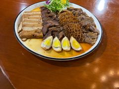 -伊带伊路新疆美食府(呼家楼店)