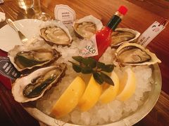 -斯普汇生蚝牛排馆(中骏世界城店)