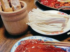 -萍姐火锅·公路夜市(武汉首店)