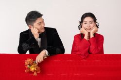 -雪中彩影婚纱摄影·微光艺术中心