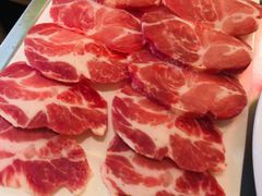 现切土猪肉-重庆德庄火锅(保利水城店)
