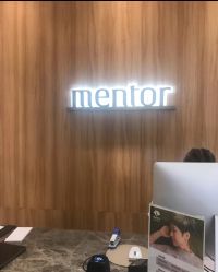 -Mentor Hair Salon