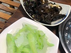 -超越炭火牛蛙火锅鸡(河东店)