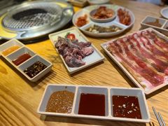 -喜来稀肉(北外滩白玉兰广场店)