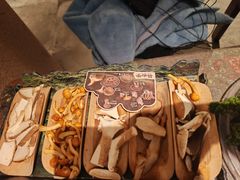 -芸山季·云南野生菌火锅(人民广场来福士店)