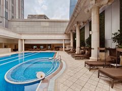 -富力丽思卡尔顿酒店健身中心