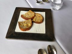 餐前可颂包-三嚥阁 La Villa Restaurant