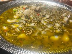 -有红鸡毛店·川菜(建设路店)