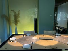 -穹六人间 people 6(岳阳路店)