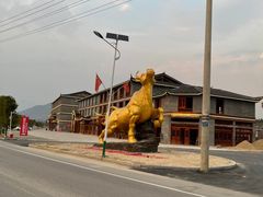 -玻璃桥景区石牛寨