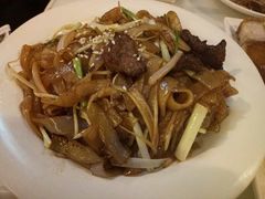 -新大咀港式茶餐厅(宝山万达店)
