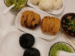 -李与白包子铺(桐梓林店)