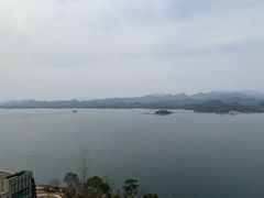 -千岛湖忆湖度假酒店(中心湖景区店)