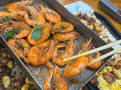 -老东镇啤酒屋海鲜加工·蒸汽海鲜·海鲜烧烤(台东店)