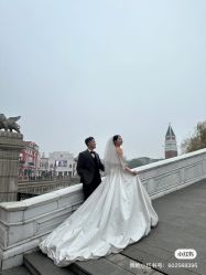 -都市丽人婚纱摄影
