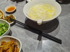 -易裕和·长沙米粉(吉尼斯获奖竹塘西路店)