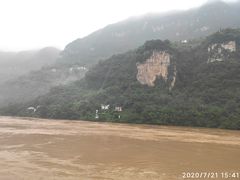 -三峡大坝旅游区交通票售票处-地面停车场
