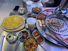 -哈哈碳都·牛肋条无限自助烤肉(台江万达店)