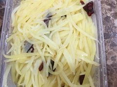 酸辣土豆丝-海宁煲农家菜(惠南镇店)