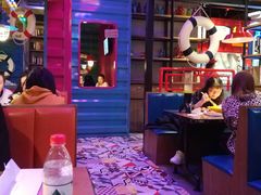 -多嘴超级肉蟹煲(杉杉国潮主题店)
